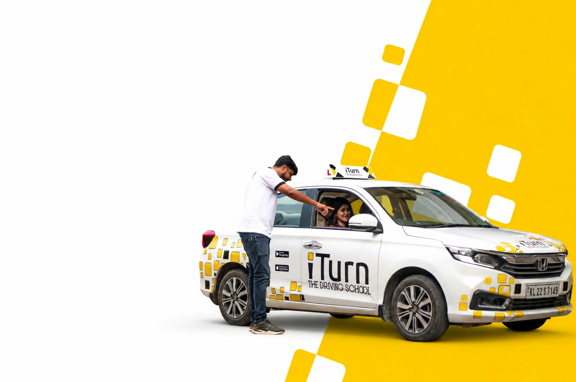 Learner practising on Kerala roads with an iTurn instructor